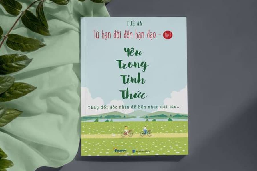 Sách Yêu Trong Tỉnh Thức