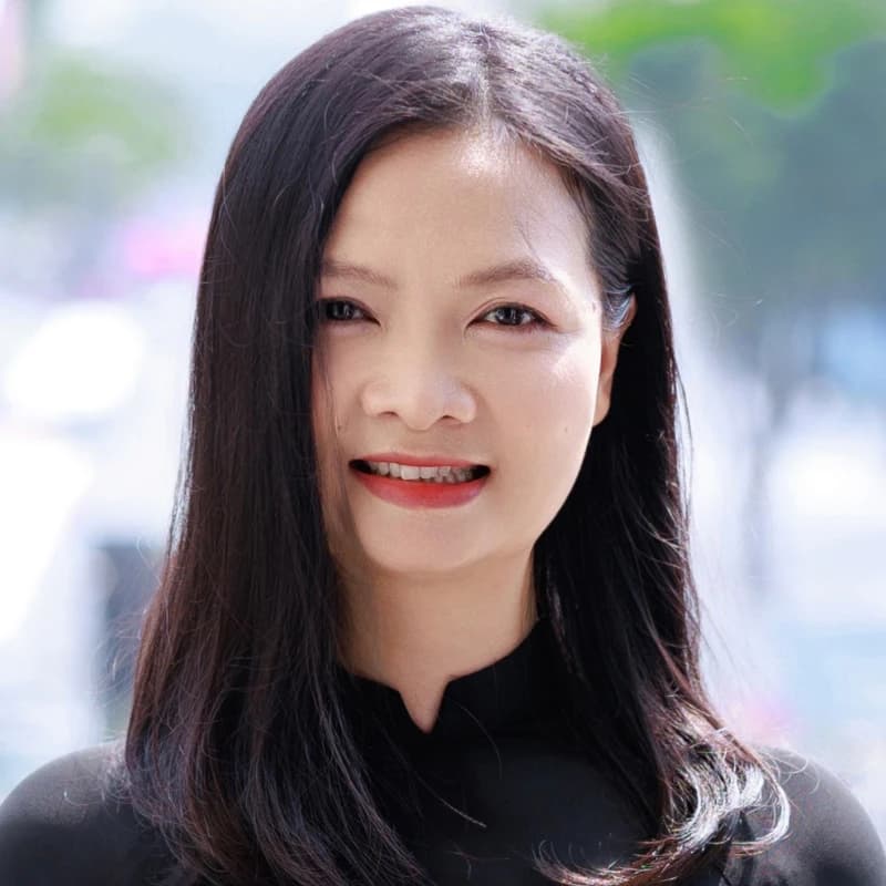 Đinh Thị Cẩm Hà