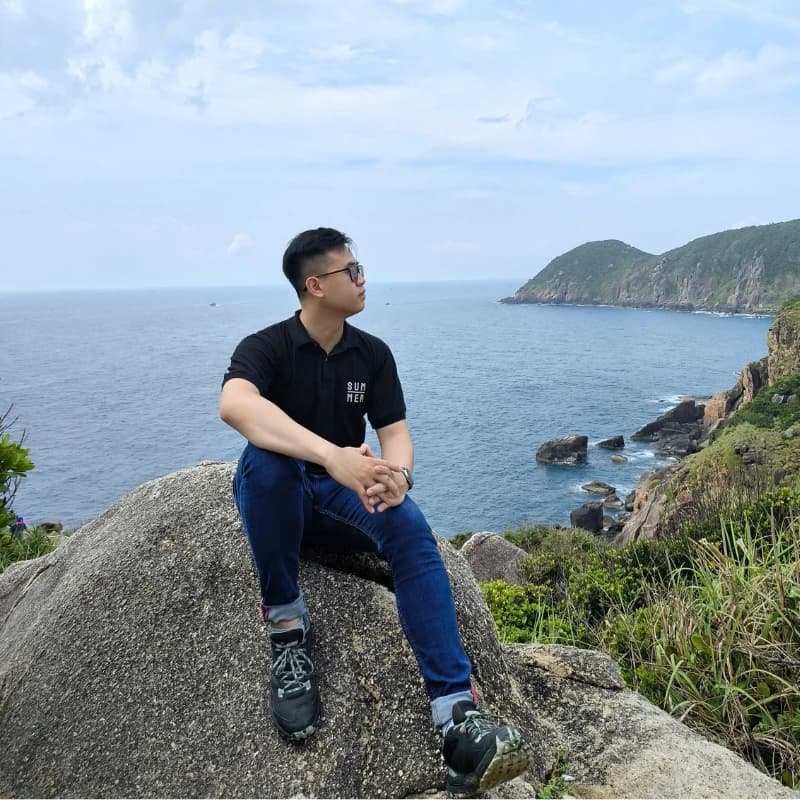 Tự Ngôn Lữ Quán