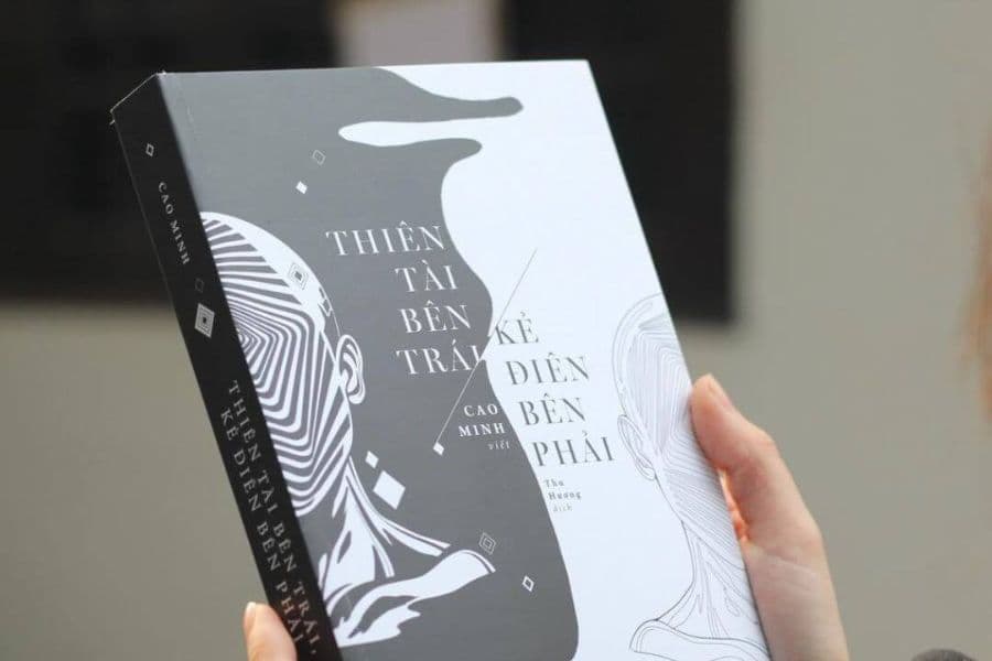 "Thiên tài bên trái kẻ điên bên phải"